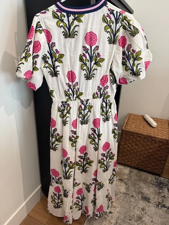 💙 NWT 💙 THML • White Floral Puff Sleeve Maxi Dress with Contrast Collar • Small - Picture 4 of 16